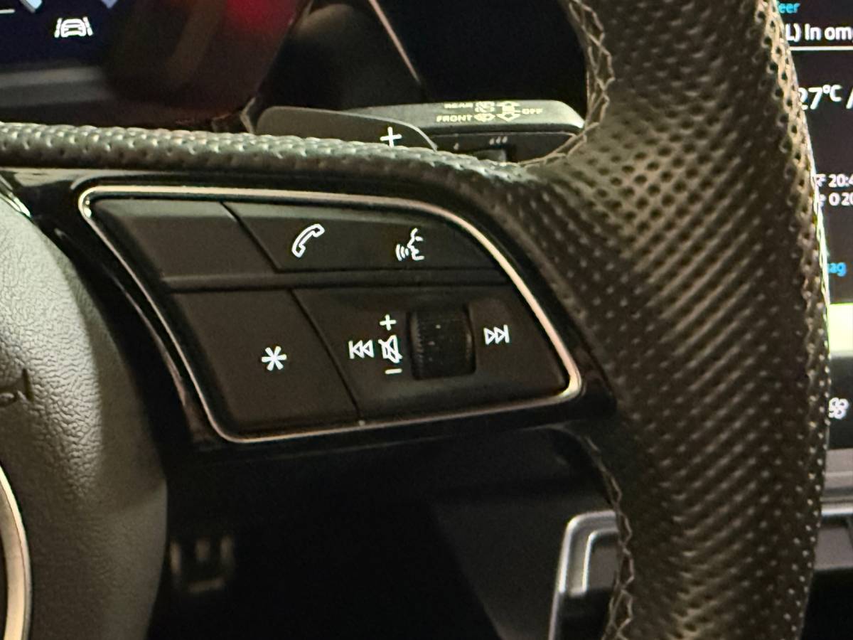 Audi A3 Audi A3 Sportback 30 TFSI S edition | Led | Carplay | Parkeersensoren | S Line | NAP