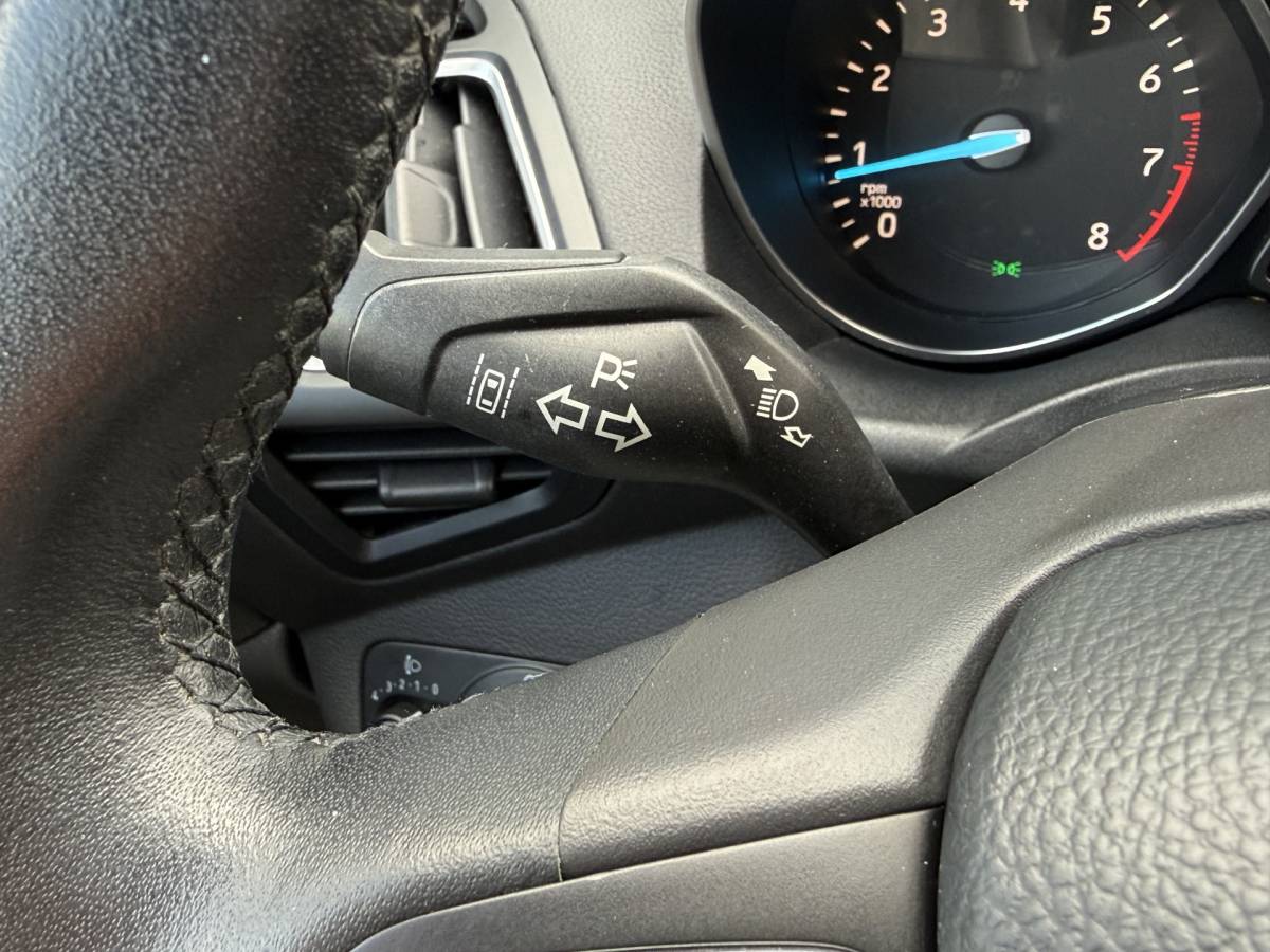 Ford Kuga Ford Kuga BWJ 2018 1.5 EcoBoost Titanium BLUETOOTH | TREKHAAK | NAVI | CLIMA | DODE HOEK | PDC | LMV | CRUISE |