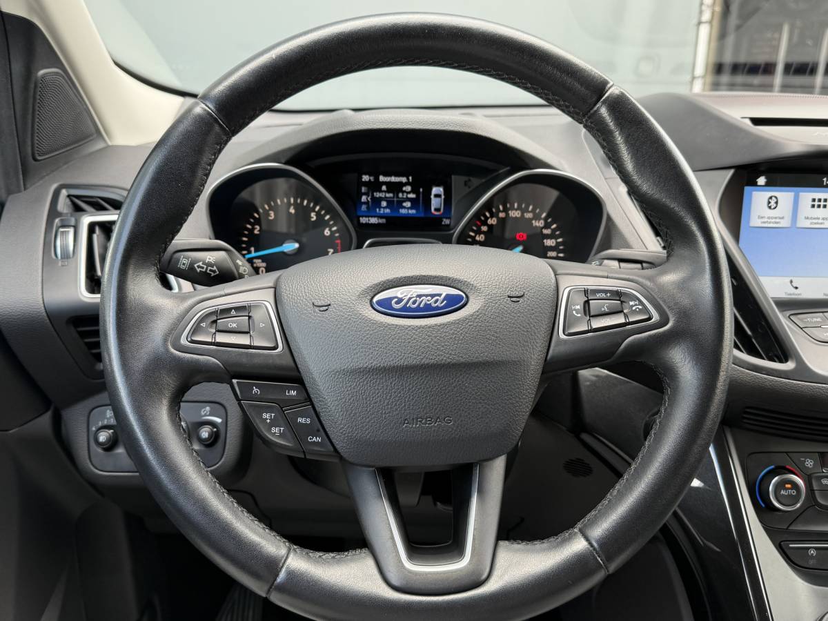 Ford Kuga Ford Kuga BWJ 2018 1.5 EcoBoost Titanium BLUETOOTH | TREKHAAK | NAVI | CLIMA | DODE HOEK | PDC | LMV | CRUISE |
