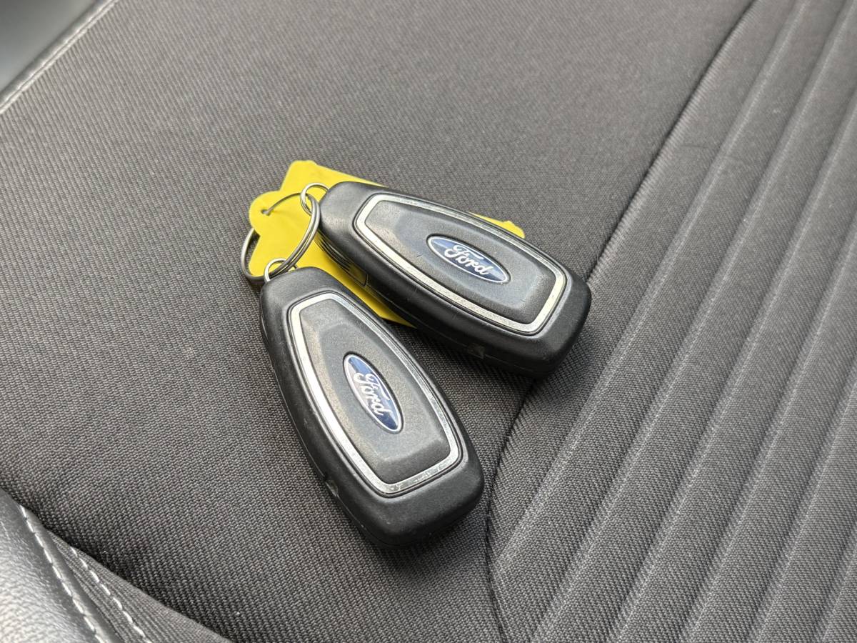 Ford Kuga Ford Kuga BWJ 2018 1.5 EcoBoost Titanium BLUETOOTH | TREKHAAK | NAVI | CLIMA | DODE HOEK | PDC | LMV | CRUISE |
