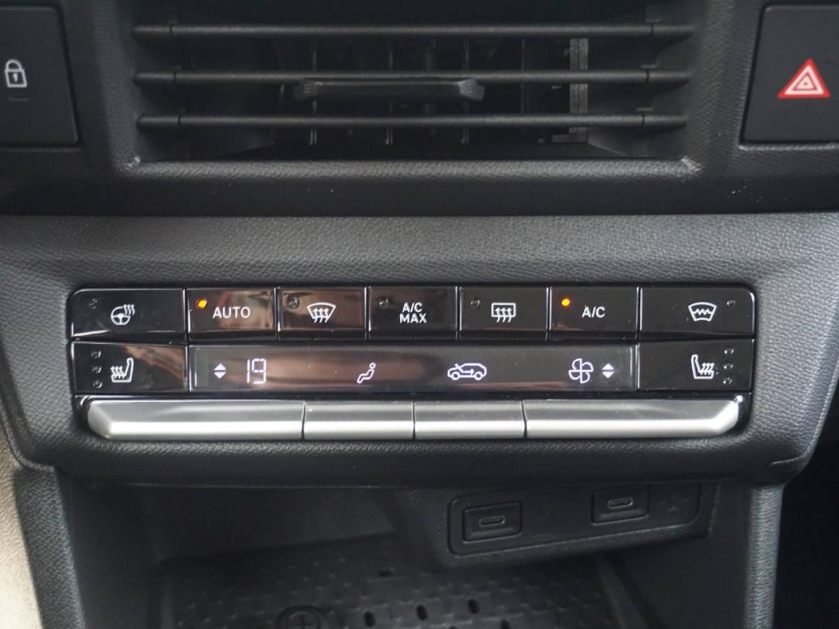 Opel Frontera Opel Frontera 1.2 Turbo Hybrid GS Keyless entry