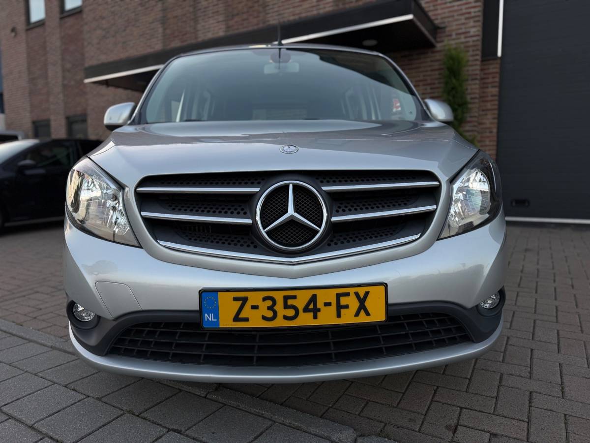 Mercedes-Benz Citan Mercedes-Benz Citan 112 1.2 Benzine Ambiente Automaat Airco Elk.Ramen Cruise Control Dubbele Schuifderen zeer nette!!