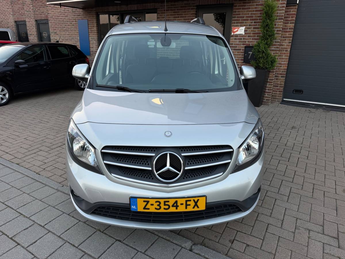 Mercedes-Benz Citan Mercedes-Benz Citan 112 1.2 Benzine Ambiente Automaat Airco Elk.Ramen Cruise Control Dubbele Schuifderen zeer nette!!