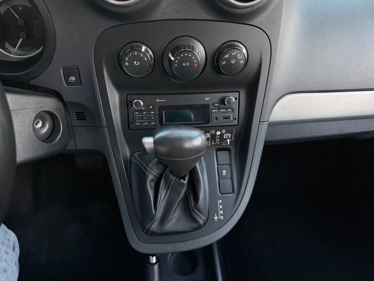 Mercedes-Benz Citan Mercedes-Benz Citan 112 1.2 Benzine Ambiente Automaat Airco Elk.Ramen Cruise Control Dubbele Schuifderen zeer nette!!