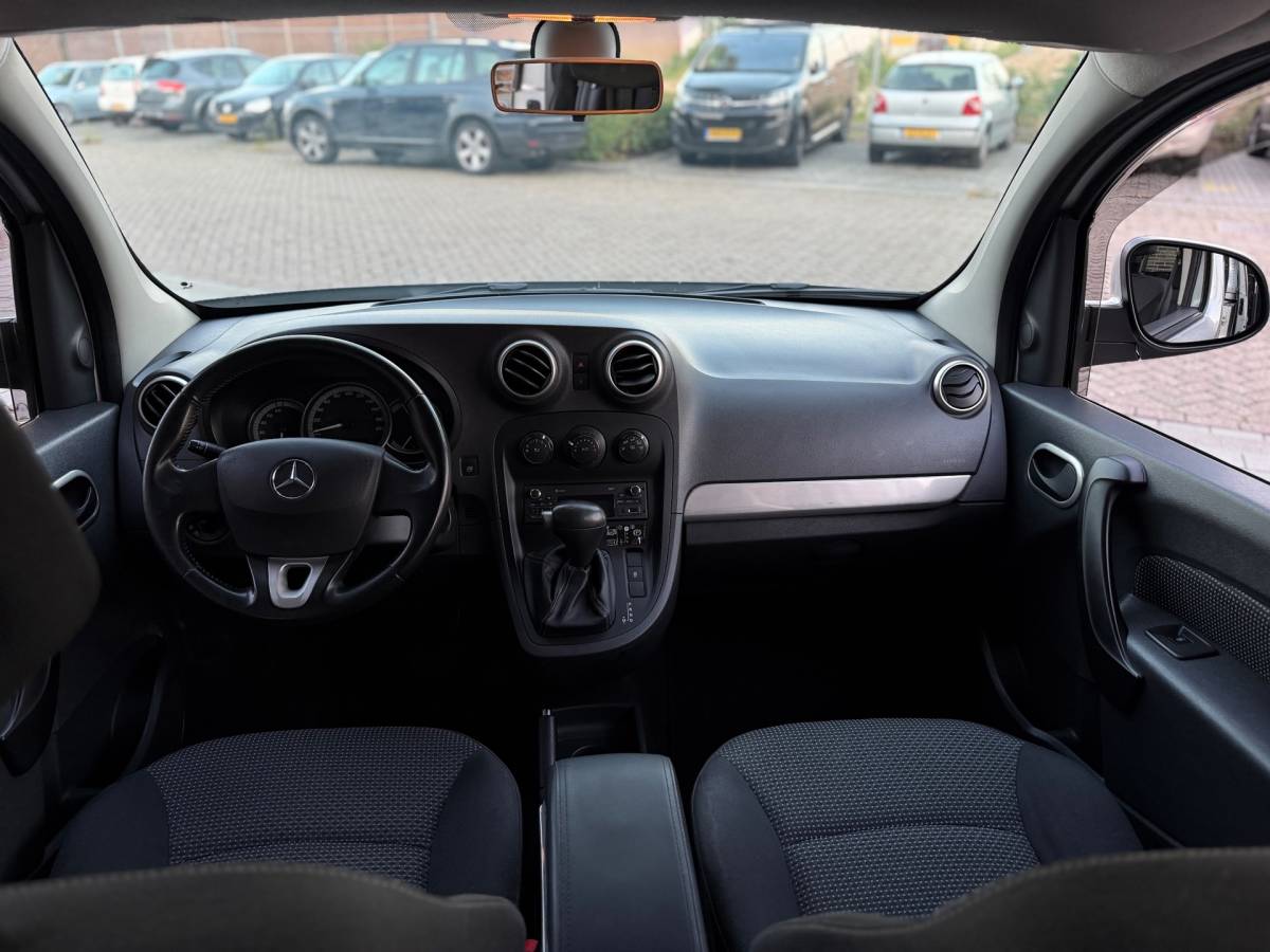 Mercedes-Benz Citan Mercedes-Benz Citan 112 1.2 Benzine Ambiente Automaat Airco Elk.Ramen Cruise Control Dubbele Schuifderen zeer nette!!