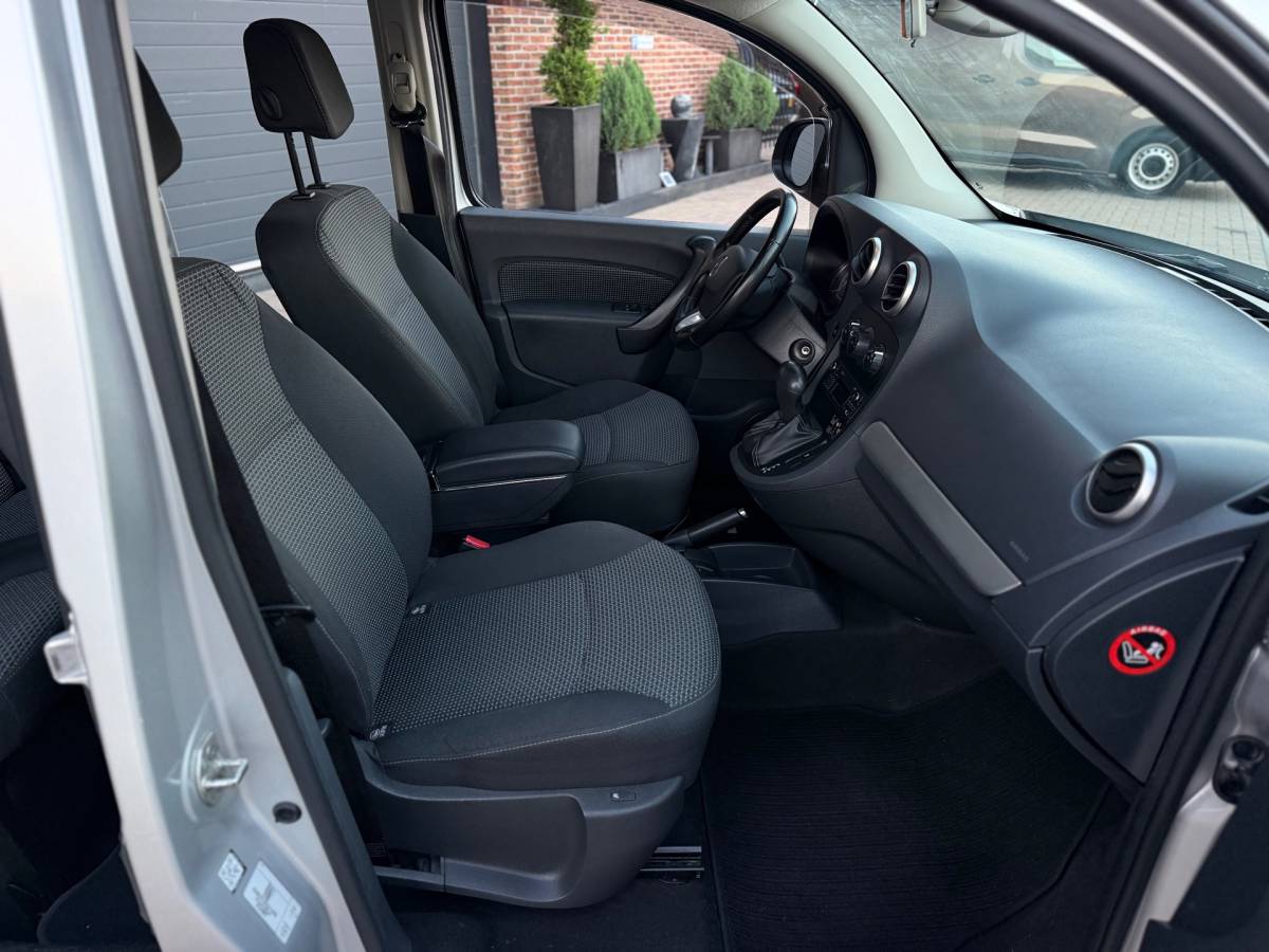 Mercedes-Benz Citan Mercedes-Benz Citan 112 1.2 Benzine Ambiente Automaat Airco Elk.Ramen Cruise Control Dubbele Schuifderen zeer nette!!