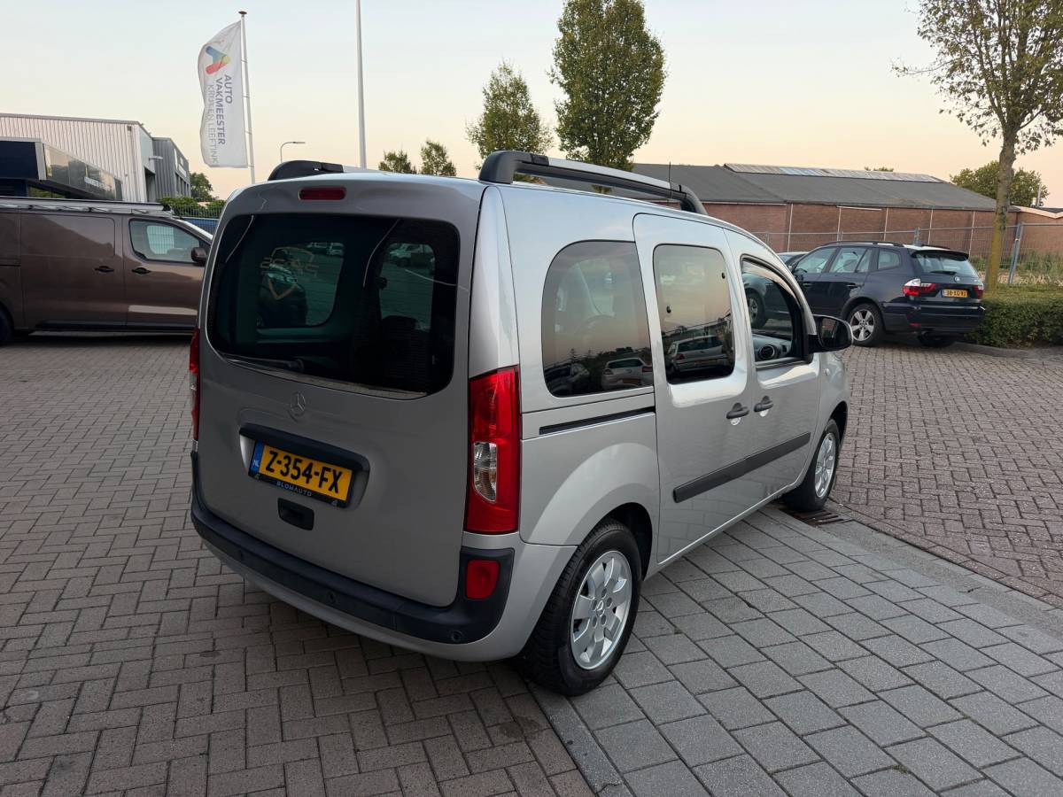 Mercedes-Benz Citan Mercedes-Benz Citan 112 1.2 Benzine Ambiente Automaat Airco Elk.Ramen Cruise Control Dubbele Schuifderen zeer nette!!