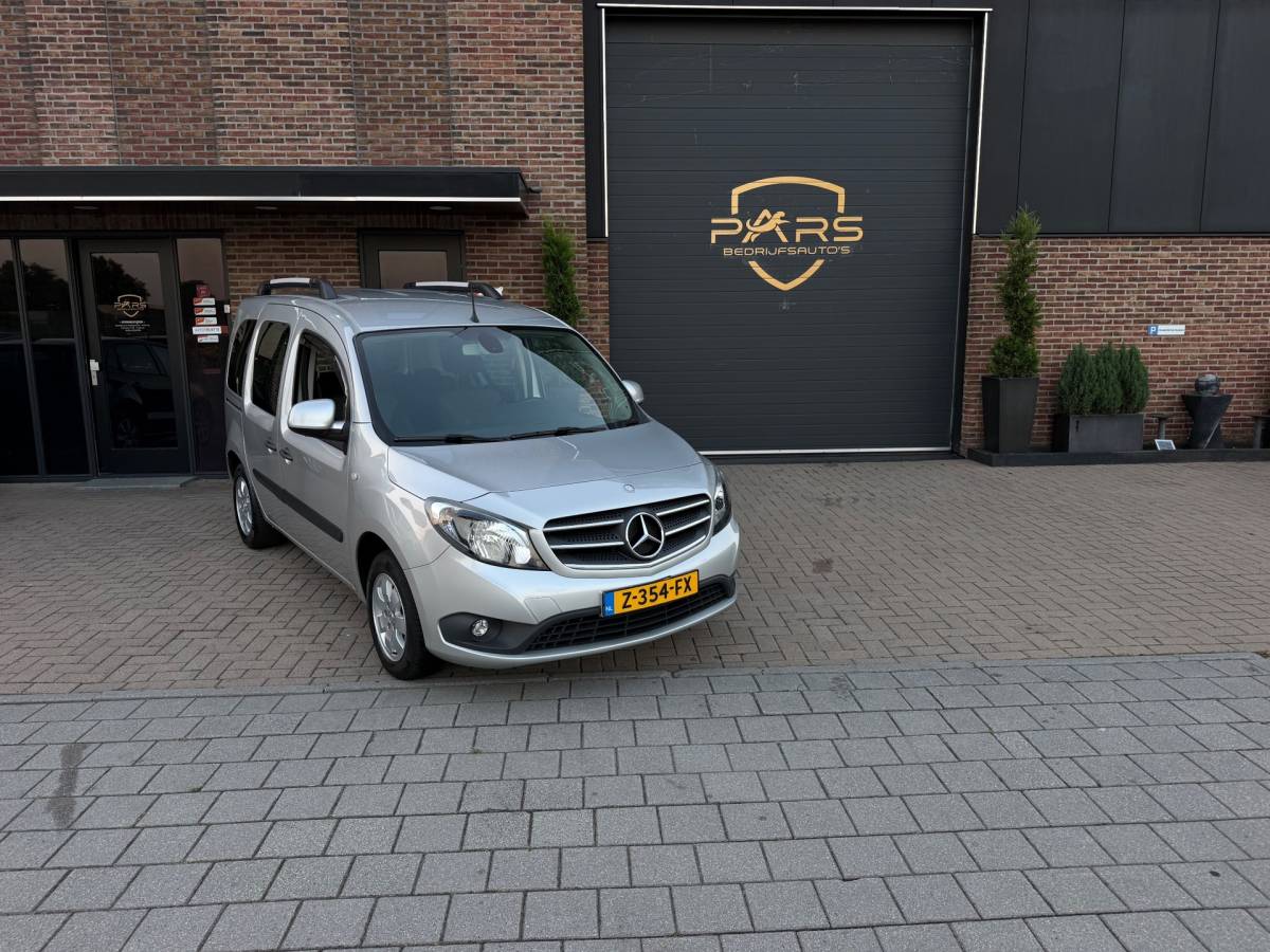 Mercedes-Benz Citan Mercedes-Benz Citan 112 1.2 Benzine Ambiente Automaat Airco Elk.Ramen Cruise Control Dubbele Schuifderen zeer nette!!