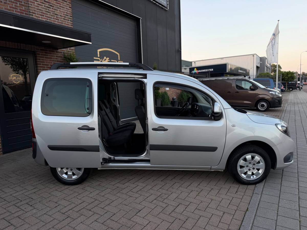 Mercedes-Benz Citan Mercedes-Benz Citan 112 1.2 Benzine Ambiente Automaat Airco Elk.Ramen Cruise Control Dubbele Schuifderen zeer nette!!