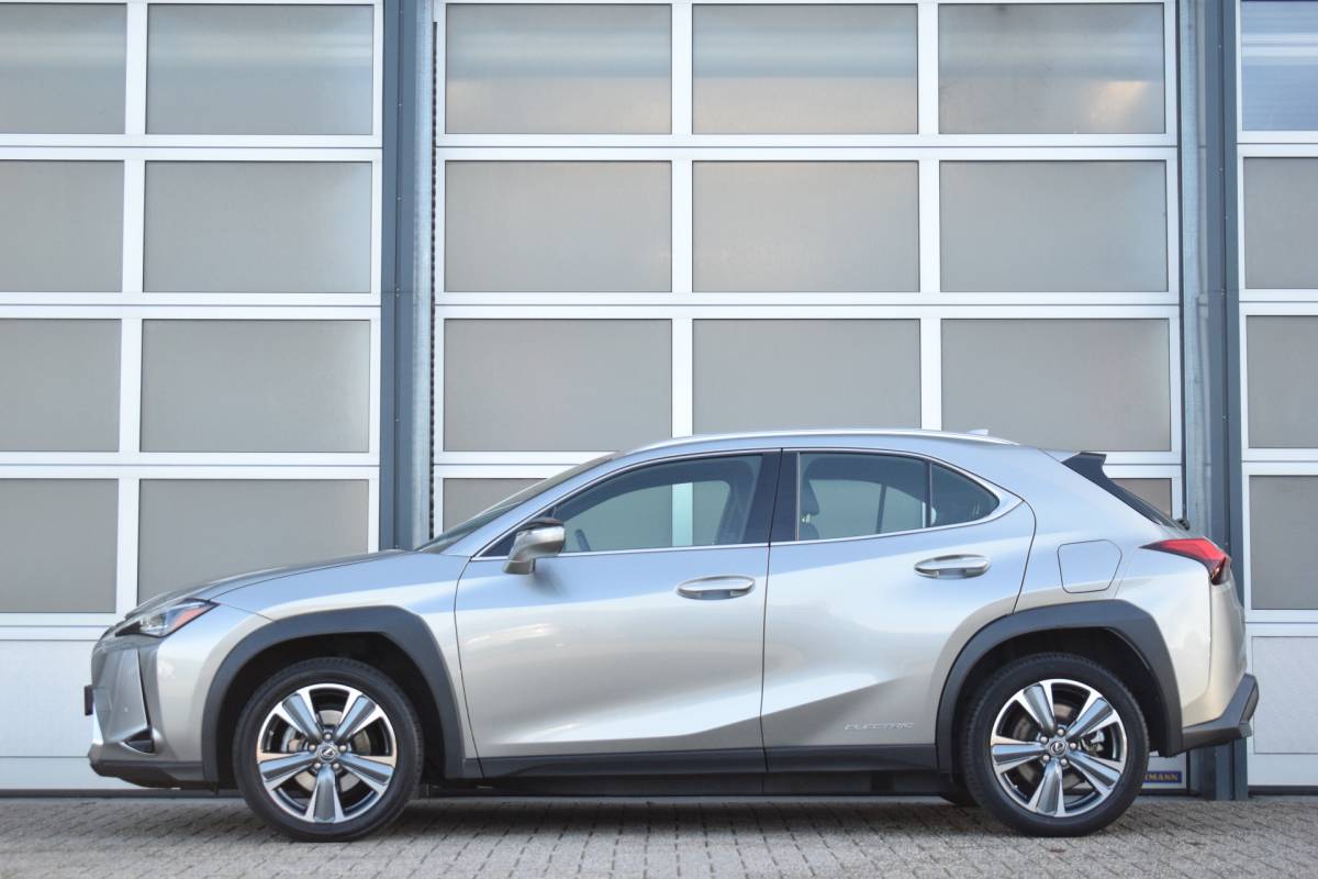 Lexus UX Lexus UX 300e Business 54 kWh OrigNL | NAP