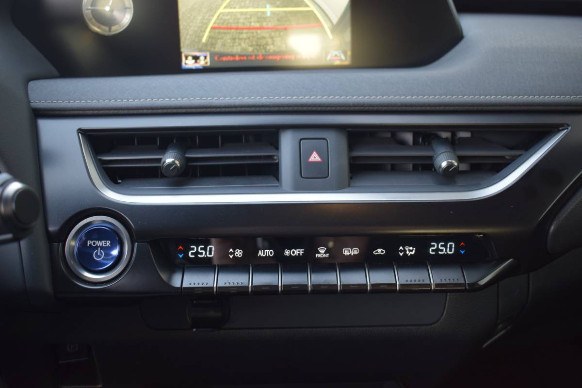 Lexus UX Lexus UX 300e Business 54 kWh OrigNL | NAP