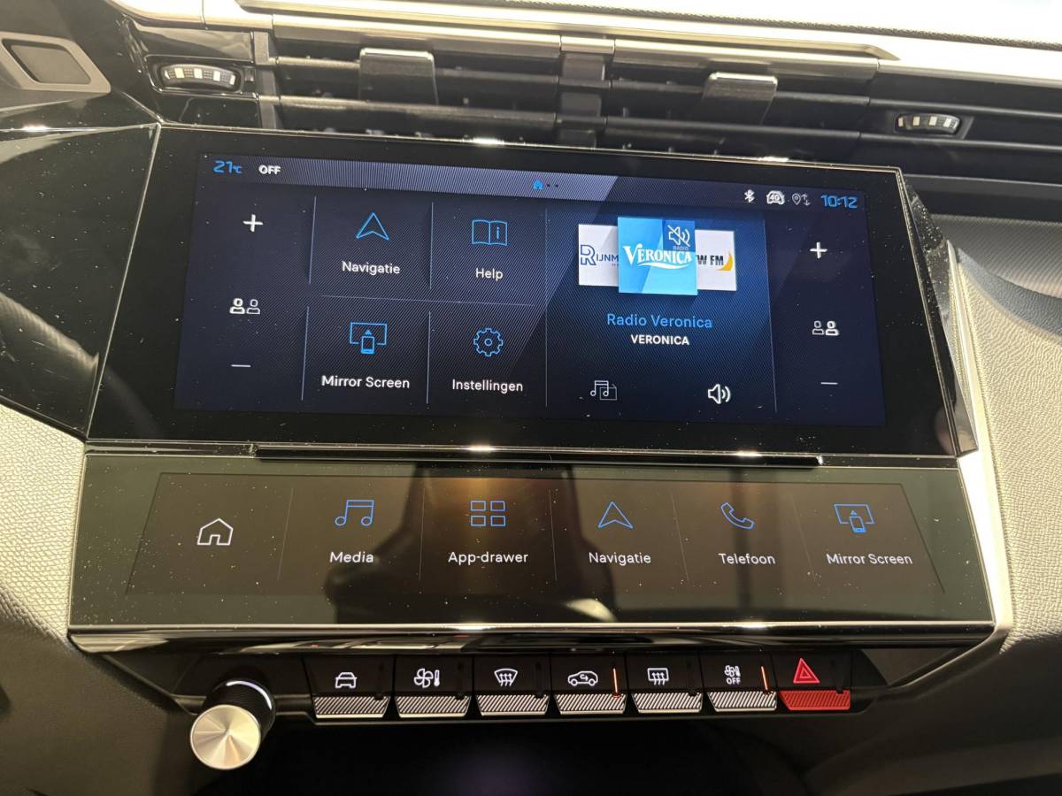 Peugeot 308 Peugeot 308 SW 1.6 Plug-in Hybrid 195 GT Leverbaar per november
