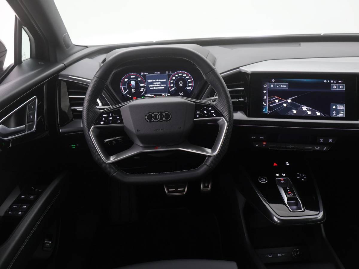 Audi Q4 e-tron Audi Q4 e-tron 35 Advanced edition 55 kWh 2X S-LINE|SOH91%|LEER|STOELVERW|20INCH|VIRTUAL|ELEK.ACHTERKLEP|ACC