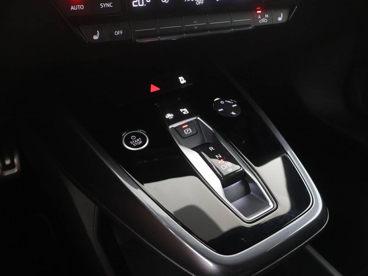 Audi Q4 e-tron Audi Q4 e-tron 35 Advanced edition 55 kWh 2X S-LINE|SOH91%|LEER|STOELVERW|20INCH|VIRTUAL|ELEK.ACHTERKLEP|ACC