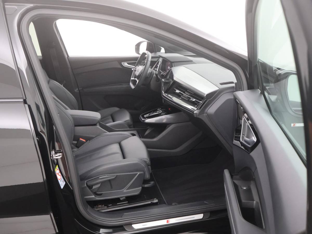 Audi Q4 e-tron Audi Q4 e-tron 35 Advanced edition 55 kWh 2X S-LINE|SOH91%|LEER|STOELVERW|20INCH|VIRTUAL|ELEK.ACHTERKLEP|ACC