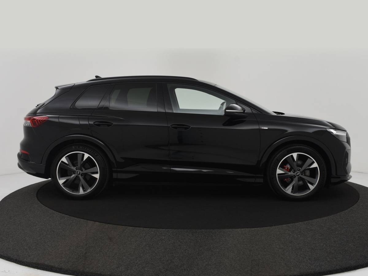 Audi Q4 e-tron Audi Q4 e-tron 35 Advanced edition 55 kWh 2X S-LINE|SOH91%|LEER|STOELVERW|20INCH|VIRTUAL|ELEK.ACHTERKLEP|ACC