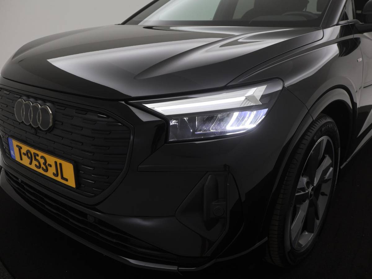 Audi Q4 e-tron Audi Q4 e-tron 35 Advanced edition 55 kWh 2X S-LINE|SOH91%|LEER|STOELVERW|20INCH|VIRTUAL|ELEK.ACHTERKLEP|ACC