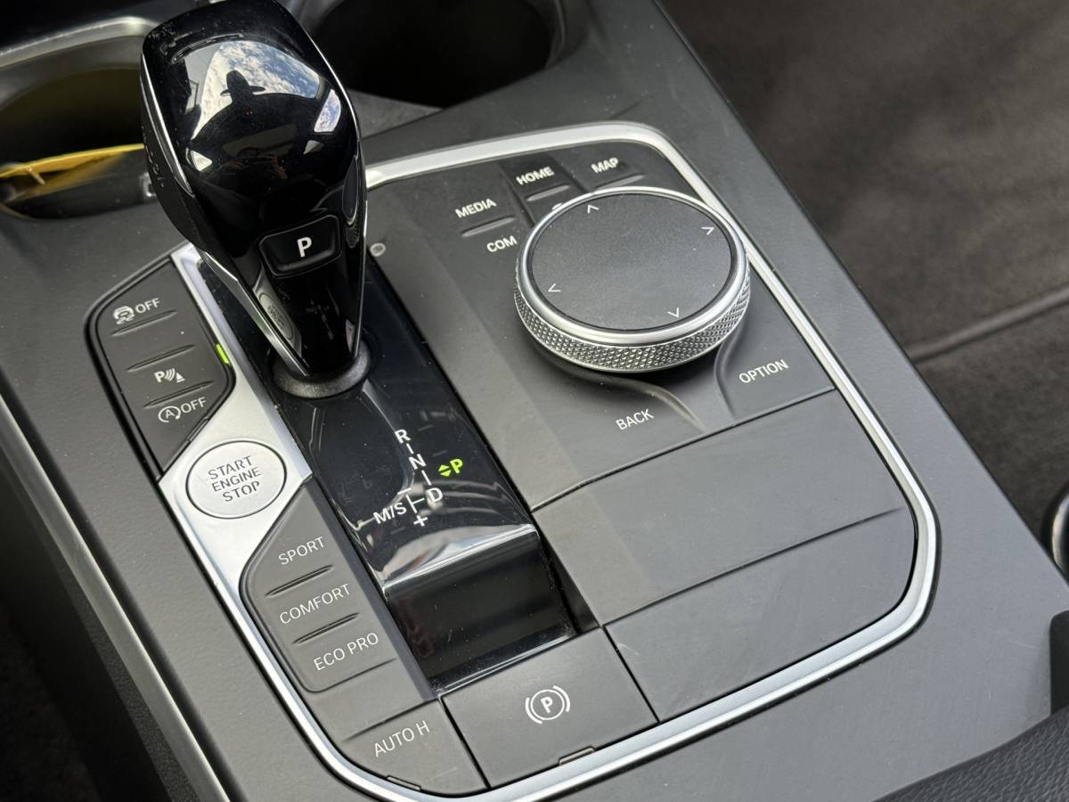 BMW 2 Serie BMW 2-serie Gran Coupé BWJ 2021 218i 136 PK Business Edition AUTOMAAT | PANODAK | CARPLAY+ANDROID  | NAVI | CLIMA | CRUISE | FULL LED | M-VELGEN | PDC | GETINT GLAS |
