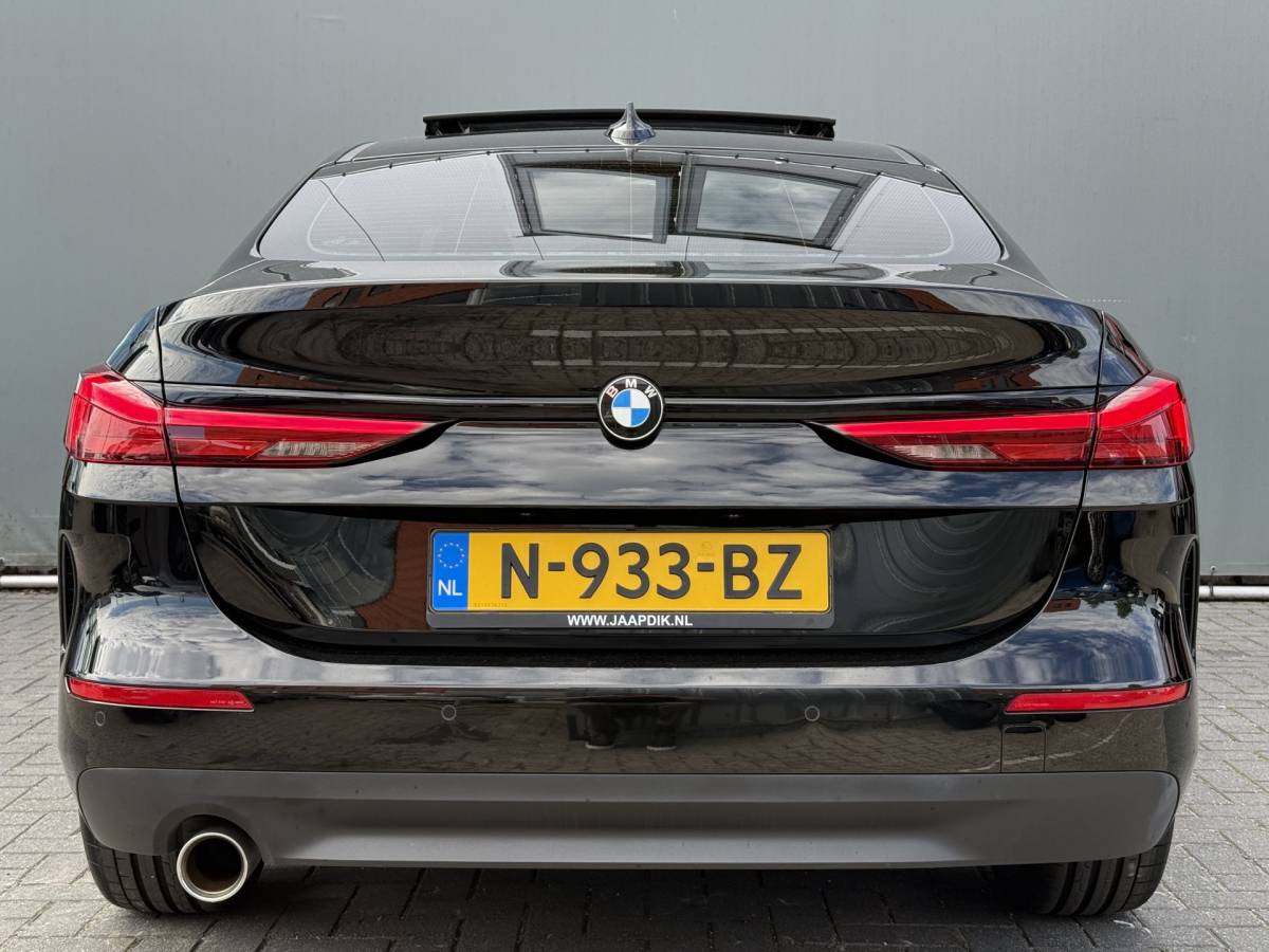BMW 2 Serie BMW 2-serie Gran Coupé BWJ 2021 218i 136 PK Business Edition AUTOMAAT | PANODAK | CARPLAY+ANDROID  | NAVI | CLIMA | CRUISE | FULL LED | M-VELGEN | PDC | GETINT GLAS |