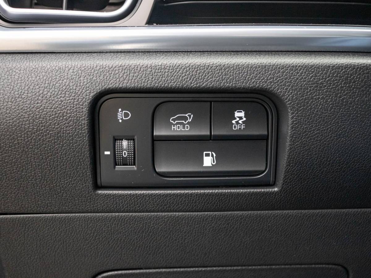 Kia Sorento Kia Sorento 1.6 T-GDi Plug-in Hybrid 4WD DynamicPlusLine 7p | Actieprijs* | Bose | Schuifkanteldak | ZOMERDEAL | Navi. | Clima. | Adapt. Cruise. | Dodehoekassistentie | Panodak | Stoel&Stuur Verwarming