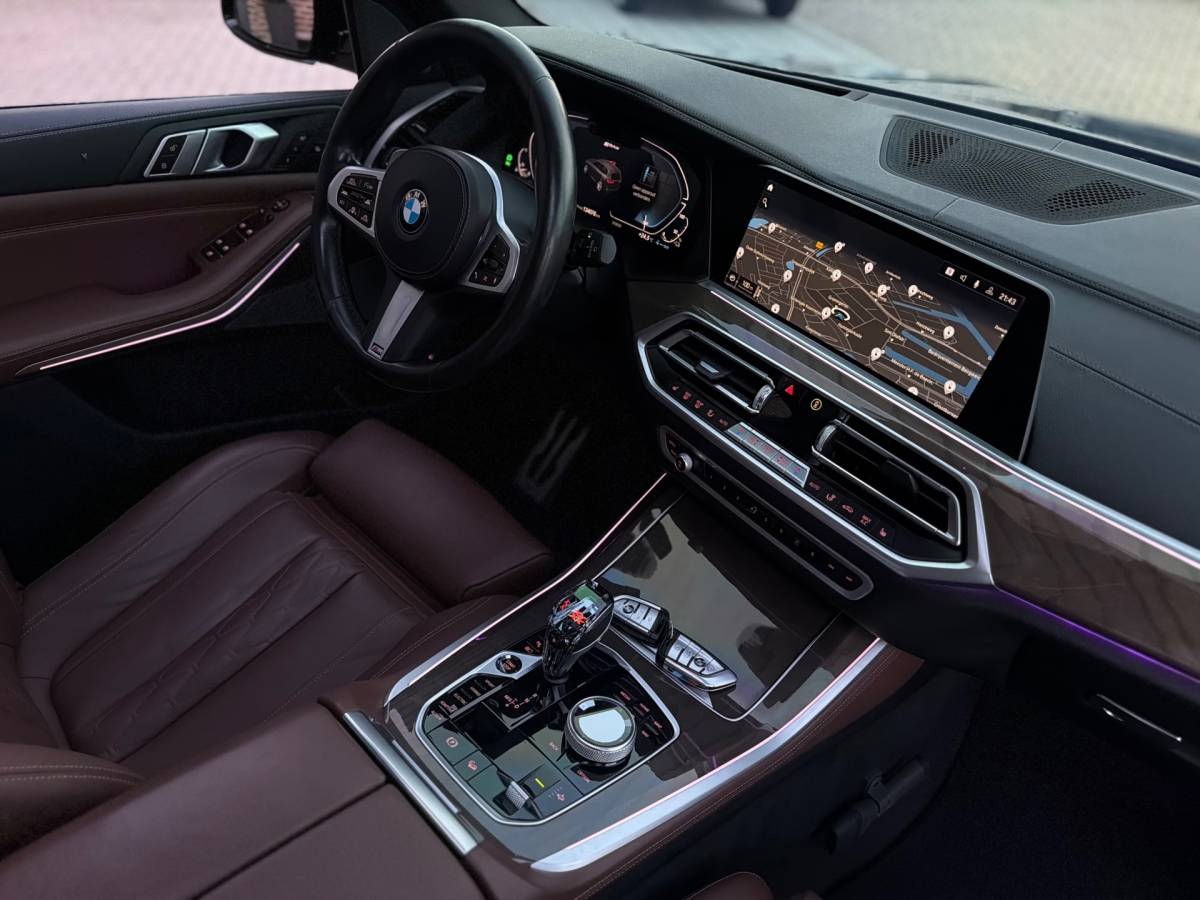 BMW X5 BMW X5 XDrive45e High Executive + M Performance Dravitgrau Laserlight Sky Lounge Panoramadak Body kit Bom Volle!!