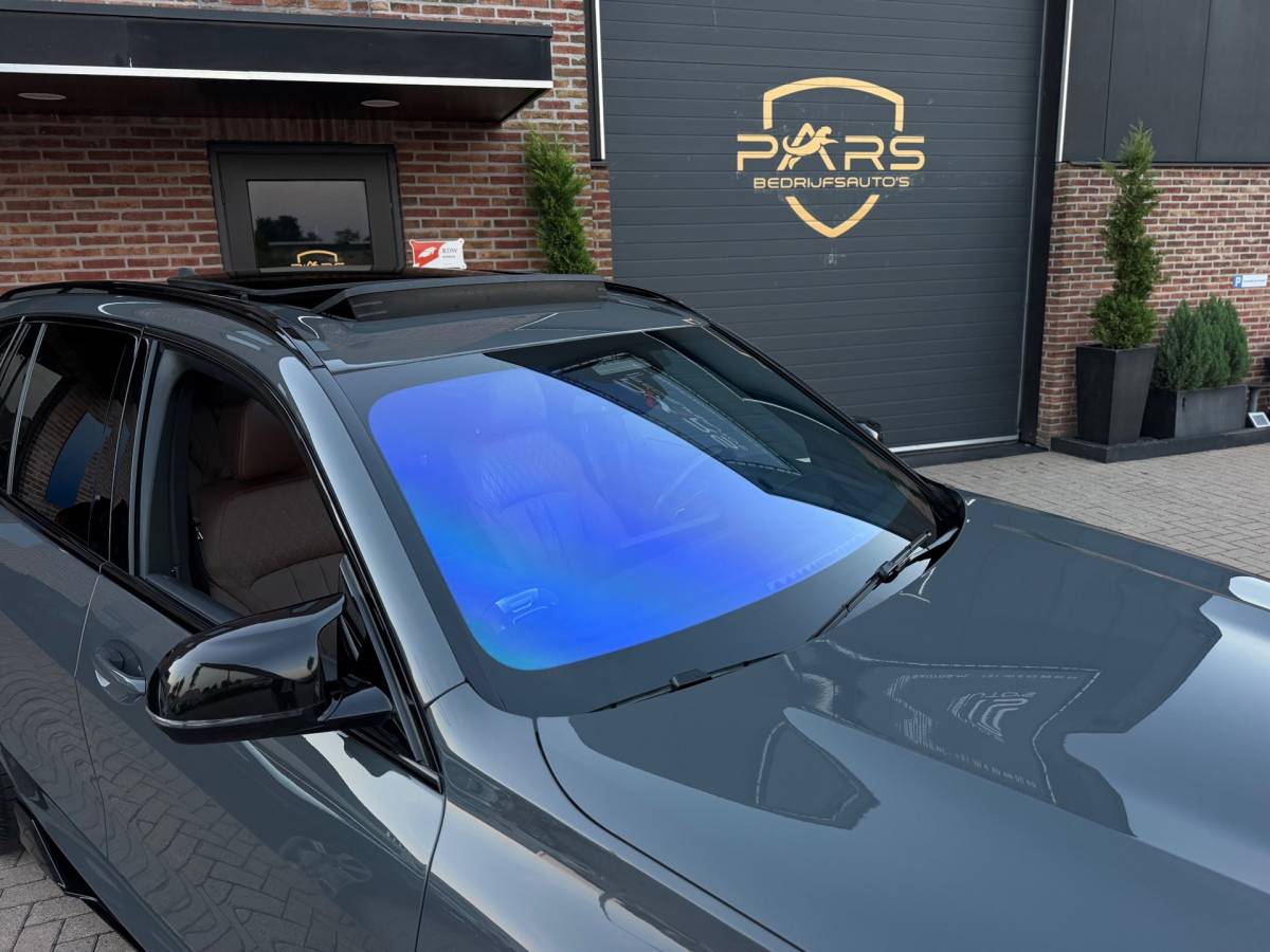BMW X5 BMW X5 XDrive45e High Executive + M Performance Dravitgrau Laserlight Sky Lounge Panoramadak Body kit Bom Volle!!