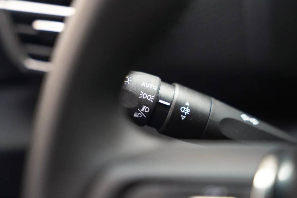 Citroën ë-C4 Citroen e-C4 You 50kWh 3-fase [ LED Navi Apple / android Camera Climate ]