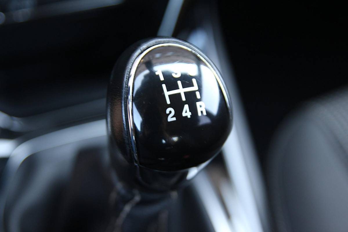 Ford Fiesta Ford Fiesta 1.0 EcoBoost 100pk Titanium | NL-auto | 5 deuren | Cruise control | Climate control | Centr. deurvergr. | Elek. ramen | Lichtm. velgen | Navigatie |