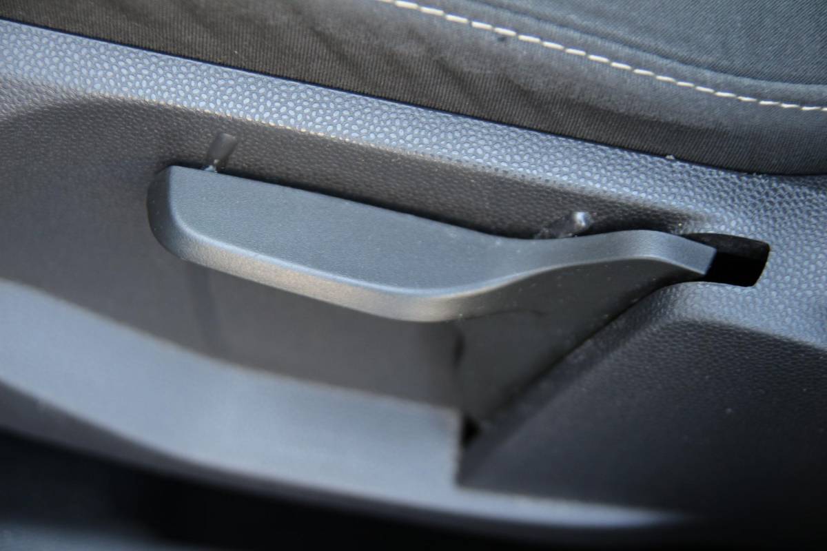 Ford Fiesta Ford Fiesta 1.0 EcoBoost 100pk Titanium | NL-auto | 5 deuren | Cruise control | Climate control | Centr. deurvergr. | Elek. ramen | Lichtm. velgen | Navigatie |
