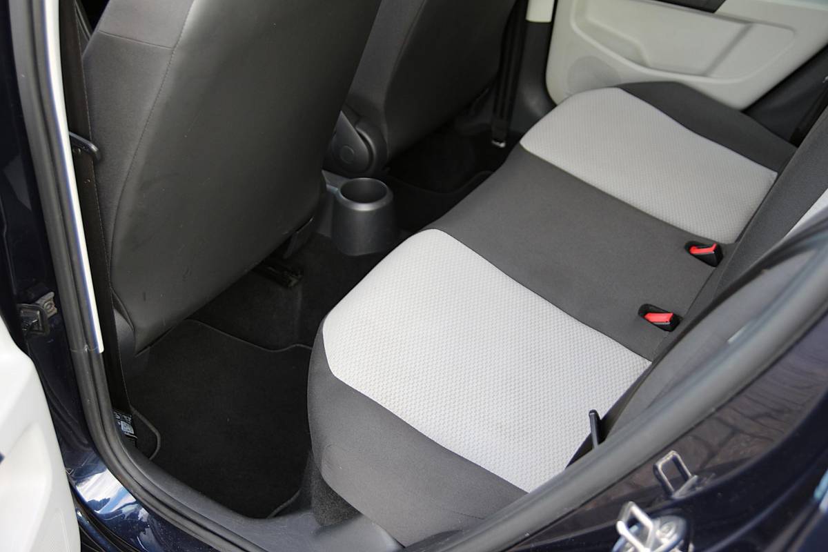 SEAT Mii SEAT Mii 1.0 60pk Style Dynamic | NL-auto | 5 deuren | Airco | Elek. ramen | Centr. deurvegr. | Metallic lak | Stuurbekrachtiging |