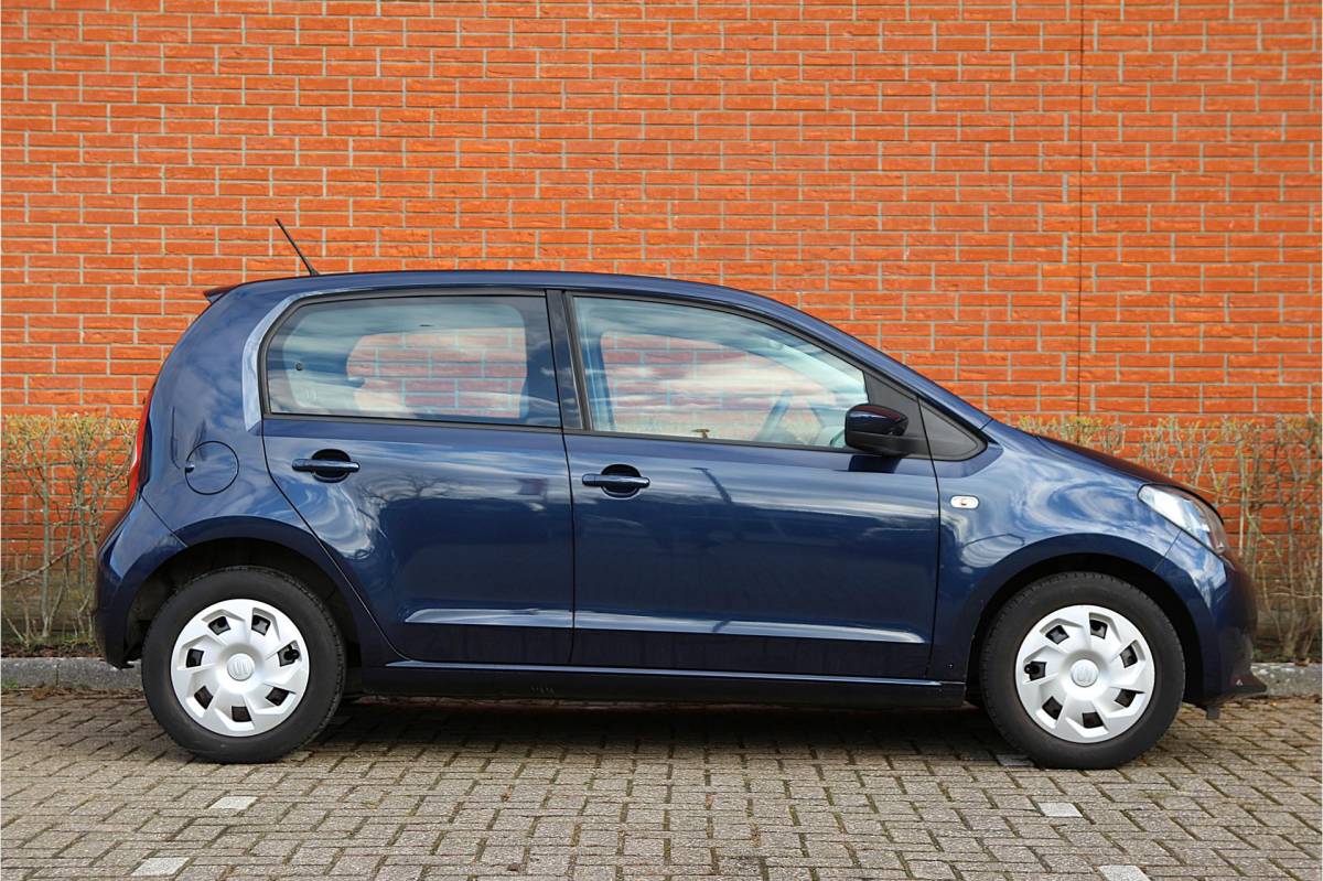 SEAT Mii SEAT Mii 1.0 60pk Style Dynamic | NL-auto | 5 deuren | Airco | Elek. ramen | Centr. deurvegr. | Metallic lak | Stuurbekrachtiging |