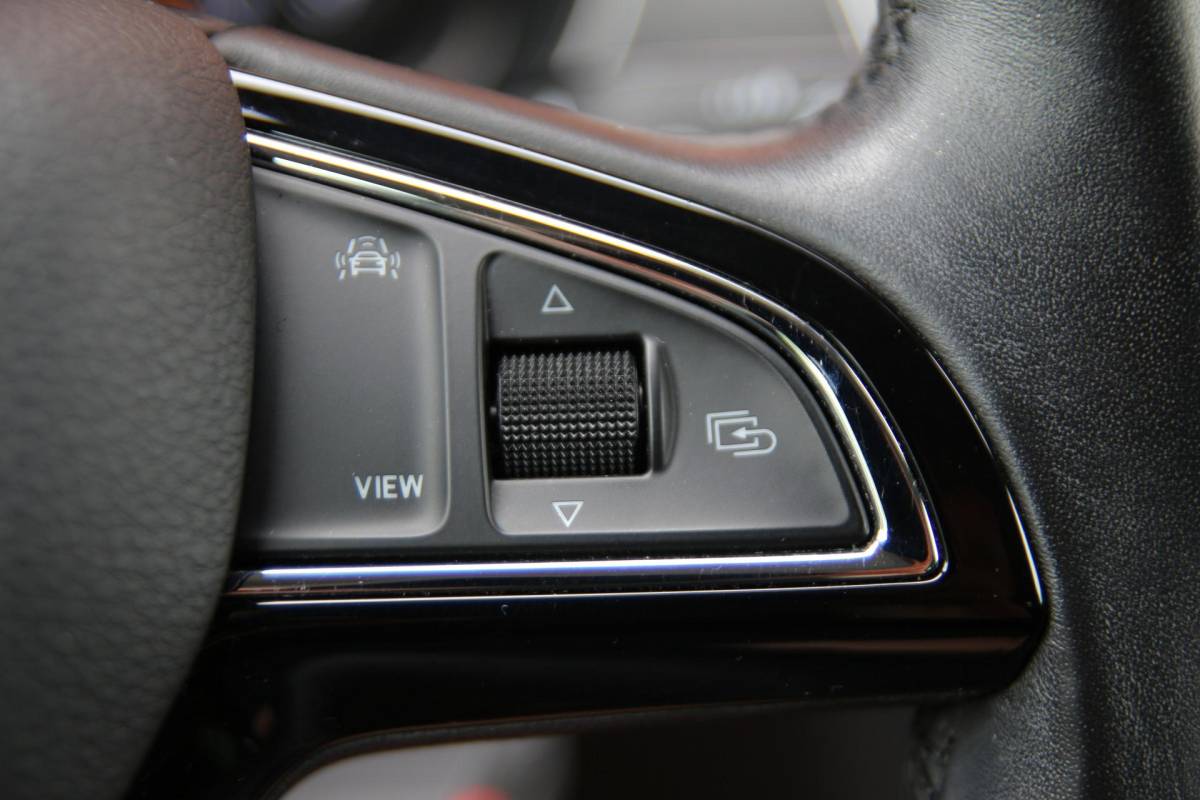 Škoda Fabia ŠKODA Fabia Combi 1.0 TSI 96pk Clever | NL-auto | Navigatie | Cruise control | Climate control | Elek. ramen | Centr. deurvergr. | Lichtmetalen velgen | Parkeersensoren | Stoelverwarming |