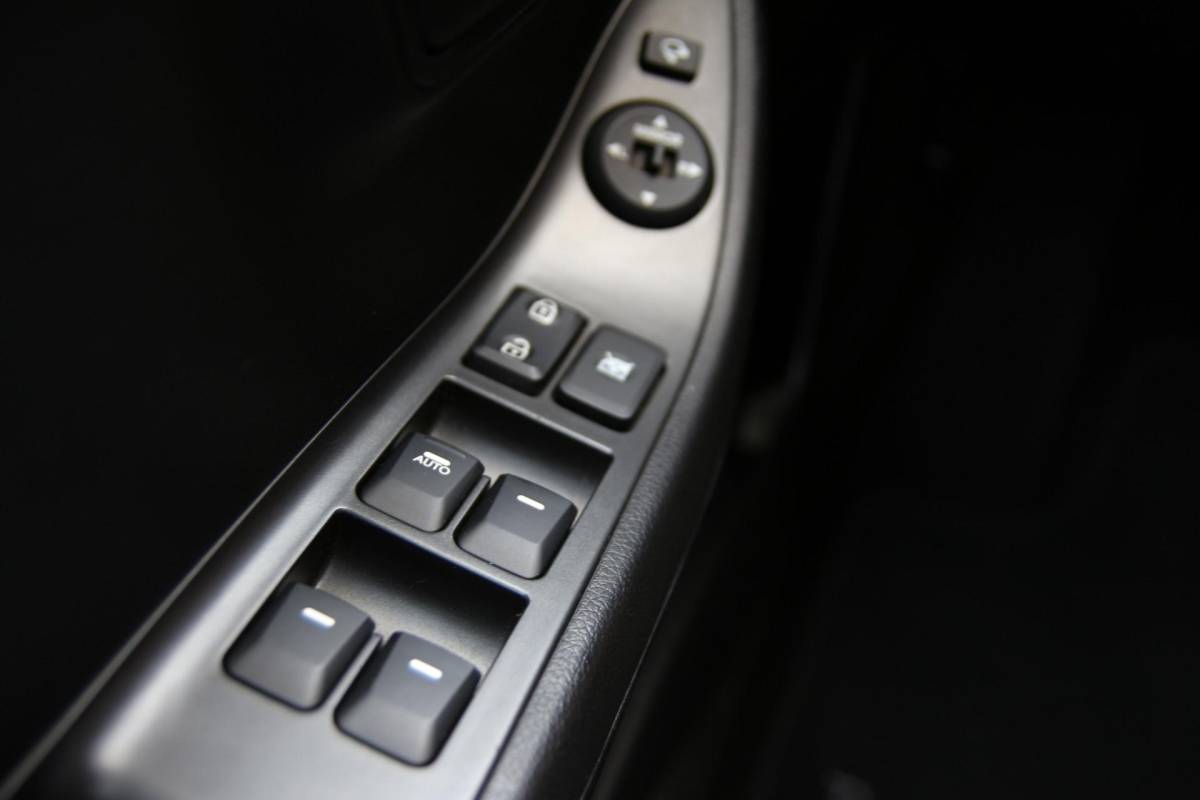 Kia Picanto Kia Picanto 1.0 CVVT ISG 69pk Plus Pack | NL-auto | 5 deuren | Airco | Centr. deurvegr. | Elek. ramen | Lichtmetalen velgen | Stuurbekrachtiging |