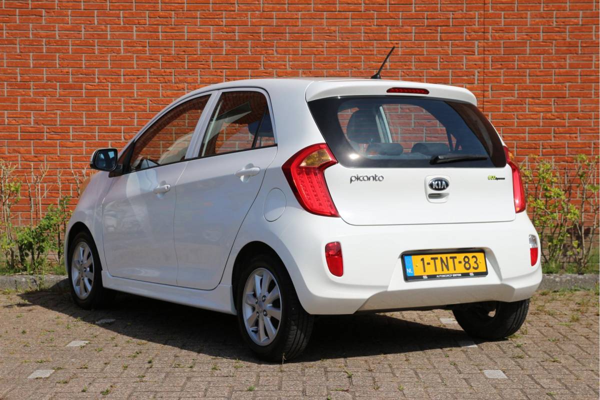 Kia Picanto Kia Picanto 1.0 CVVT ISG 69pk Plus Pack | NL-auto | 5 deuren | Airco | Centr. deurvegr. | Elek. ramen | Lichtmetalen velgen | Stuurbekrachtiging |