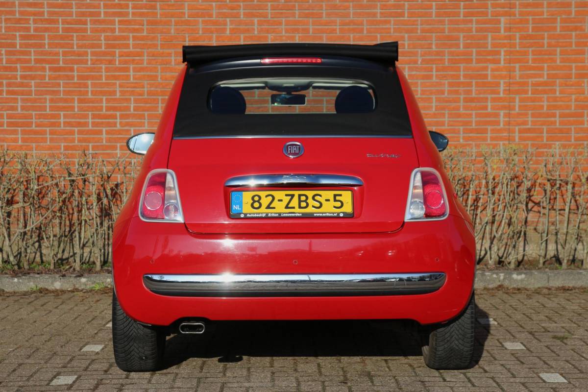 Fiat 500C Fiat 500 C 0.9 TwinAir 86pk Lounge | NL-auto | Cabrio | Airco | Parkeersensoren | Elek. ramen | Centr. deurvergr. | Lichtmetalen velgen | Stuurbekrachtiging | lederen bekleding |