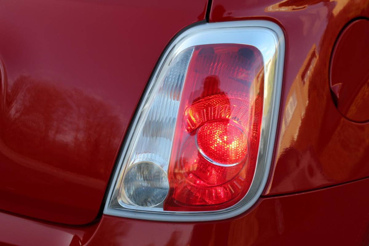 Fiat 500C Fiat 500 C 0.9 TwinAir 86pk Lounge | NL-auto | Cabrio | Airco | Parkeersensoren | Elek. ramen | Centr. deurvergr. | Lichtmetalen velgen | Stuurbekrachtiging | lederen bekleding |