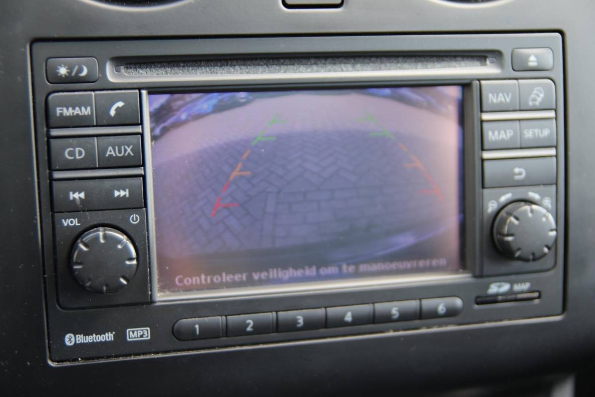Nissan QASHQAI Nissan Qashqai 2.0 141pk Tekna | NL-auto | 1.400 kg trekgewicht! | Luxe! | Navigatie | Pano dak | Elek. ramen | Climate control | Cruise control | Leder | Stoelverwarming | Trekhaak |