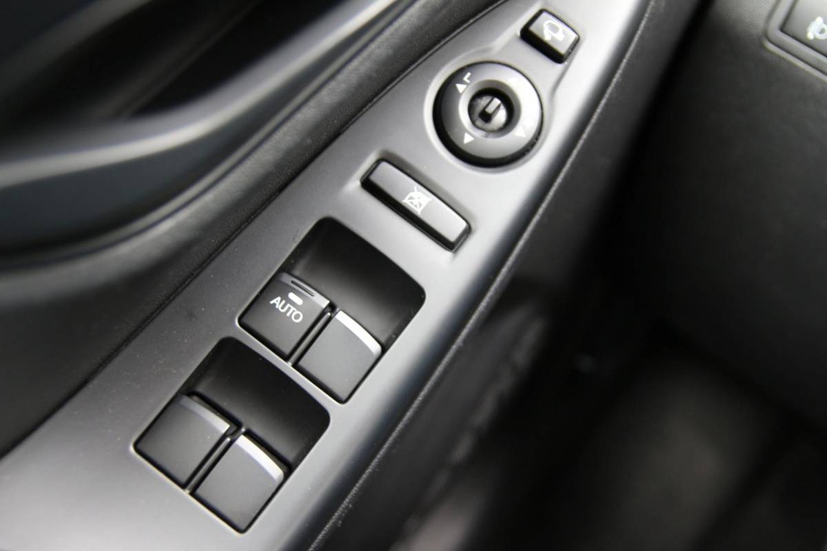 Hyundai ix20 Hyundai ix20 1.4i 90pk i-Vision | NL-auto | 5 deuren | Climate control | Cruise control | Centr. deurvegr. | Lichtmetalen velgen | Elek. ramen | Radio | Trekhaak |