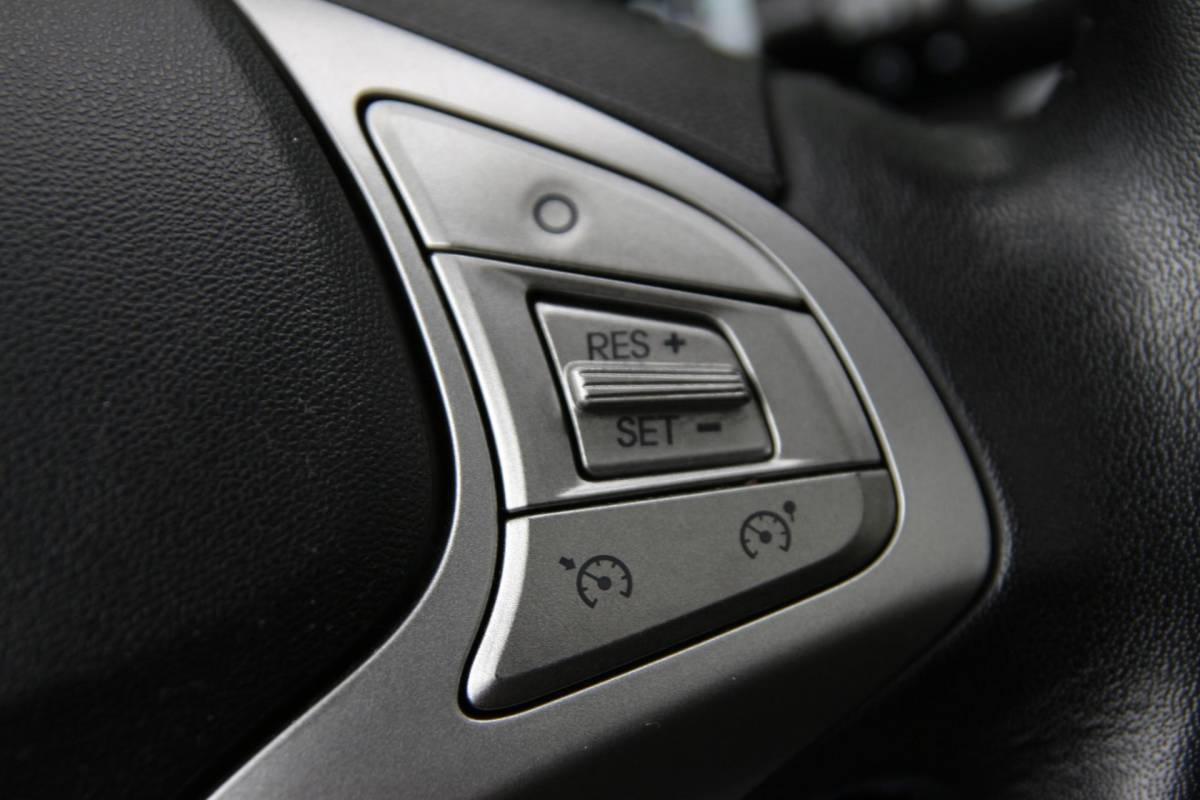 Hyundai ix20 Hyundai ix20 1.4i 90pk i-Vision | NL-auto | 5 deuren | Climate control | Cruise control | Centr. deurvegr. | Lichtmetalen velgen | Elek. ramen | Radio | Trekhaak |