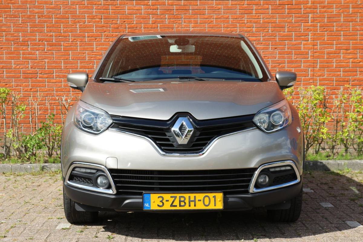 Renault Captur Renault Captur 0.9 TCe 90pk Dynamique | NL-auto | Climate control | Cruise control | Achteruitrijcamera | Navigatie | Parkeersensoren | Lichtmetalen velgen |