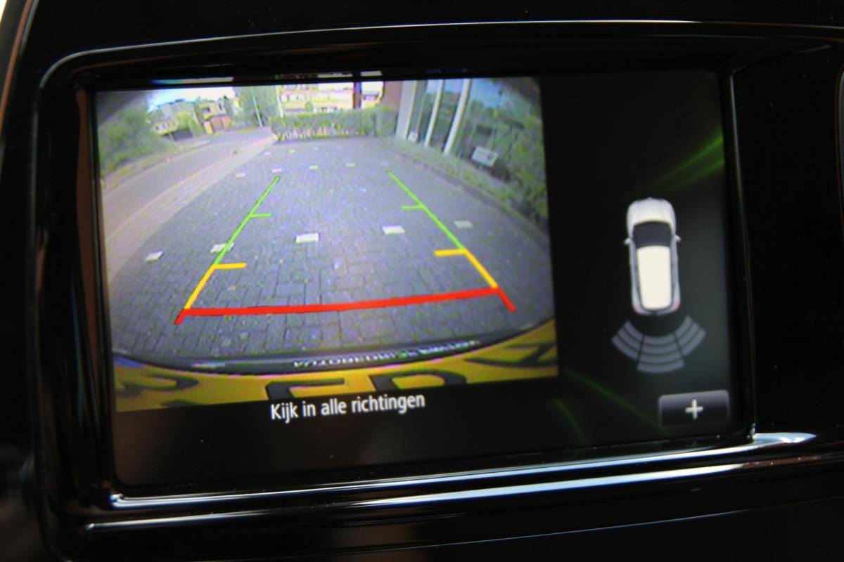 Renault Captur Renault Captur 0.9 TCe 90pk Dynamique | NL-auto | Climate control | Cruise control | Achteruitrijcamera | Navigatie | Parkeersensoren | Lichtmetalen velgen |