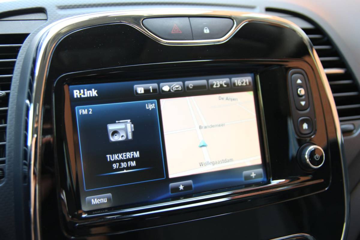 Renault Captur Renault Captur 0.9 TCe 90pk Dynamique | NL-auto | Climate control | Cruise control | Achteruitrijcamera | Navigatie | Parkeersensoren | Lichtmetalen velgen |
