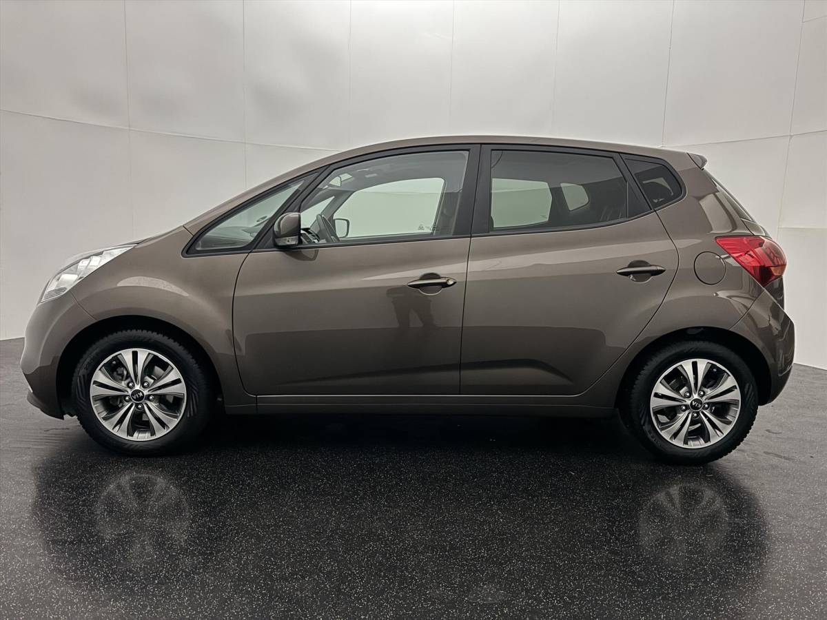 Kia Venga Kia Venga 1.6 CVVT 125pk Aut ExecutiveLine I Dealer Onderhouden!!
