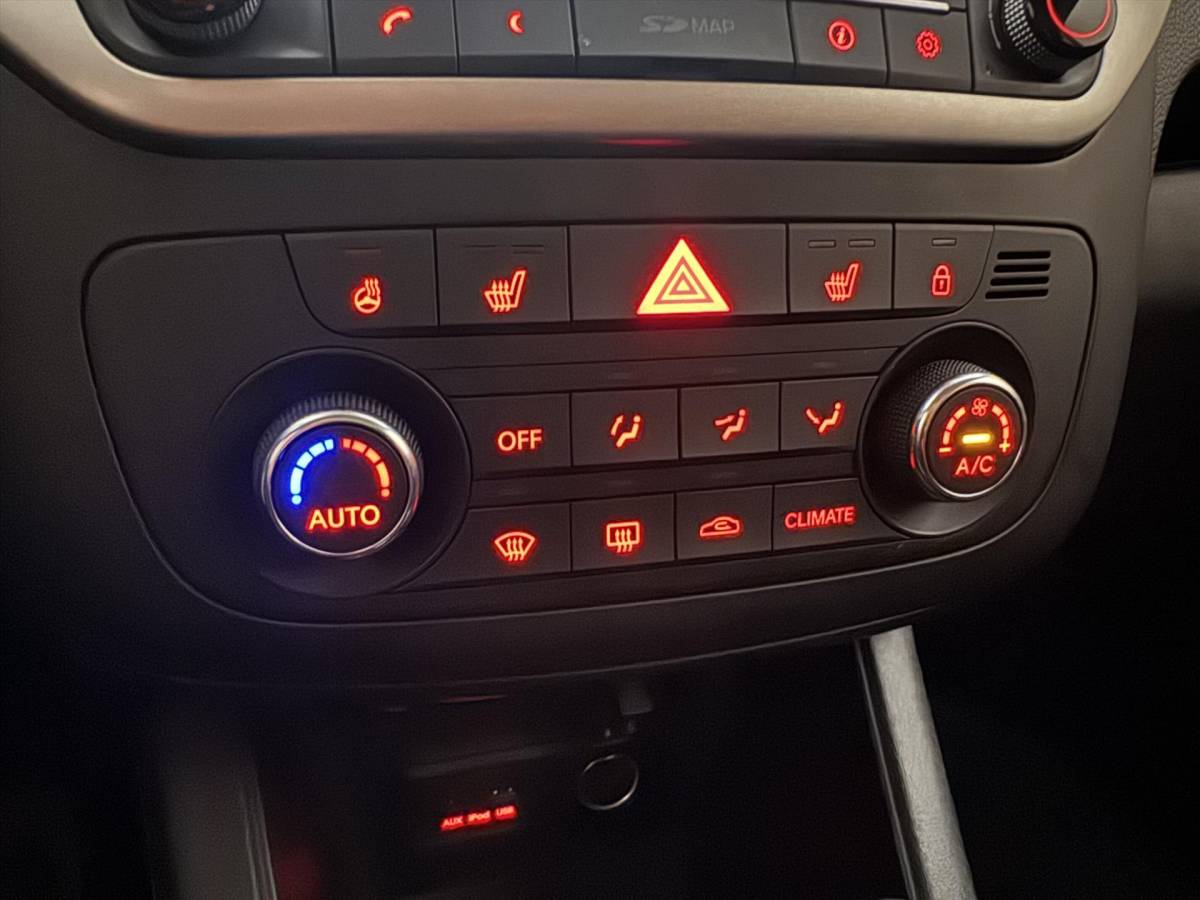 Kia Venga Kia Venga 1.6 CVVT 125pk Aut ExecutiveLine I Dealer Onderhouden!!