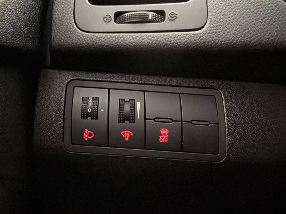 Kia Venga Kia Venga 1.6 CVVT 125pk Aut ExecutiveLine I Dealer Onderhouden!!