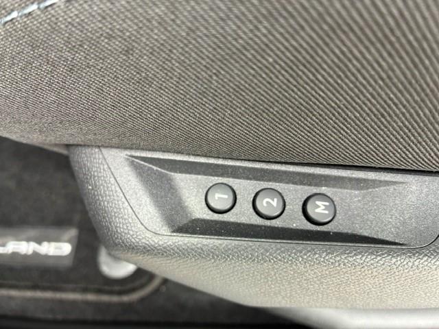 Opel Grandland Opel Grandland Electric Business Edition 73 kWh | Luxe Leder | 20″ LM-Velgen met All Season | Schuif- Kantel dak | HUD | Matrix verlichting | 219KM |8 Jaar Gar.| Elek. Achterklep | Massage |