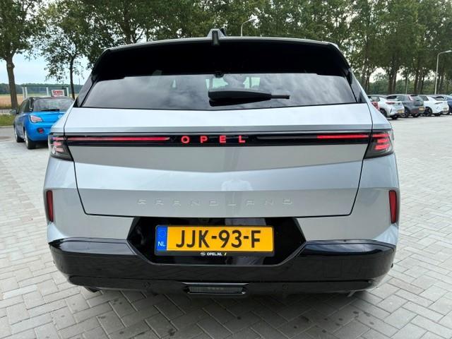 Opel Grandland Opel Grandland Electric Business Edition 73 kWh | Luxe Leder | 20″ LM-Velgen met All Season | Schuif- Kantel dak | HUD | Matrix verlichting | 219KM |8 Jaar Gar.| Elek. Achterklep | Massage |