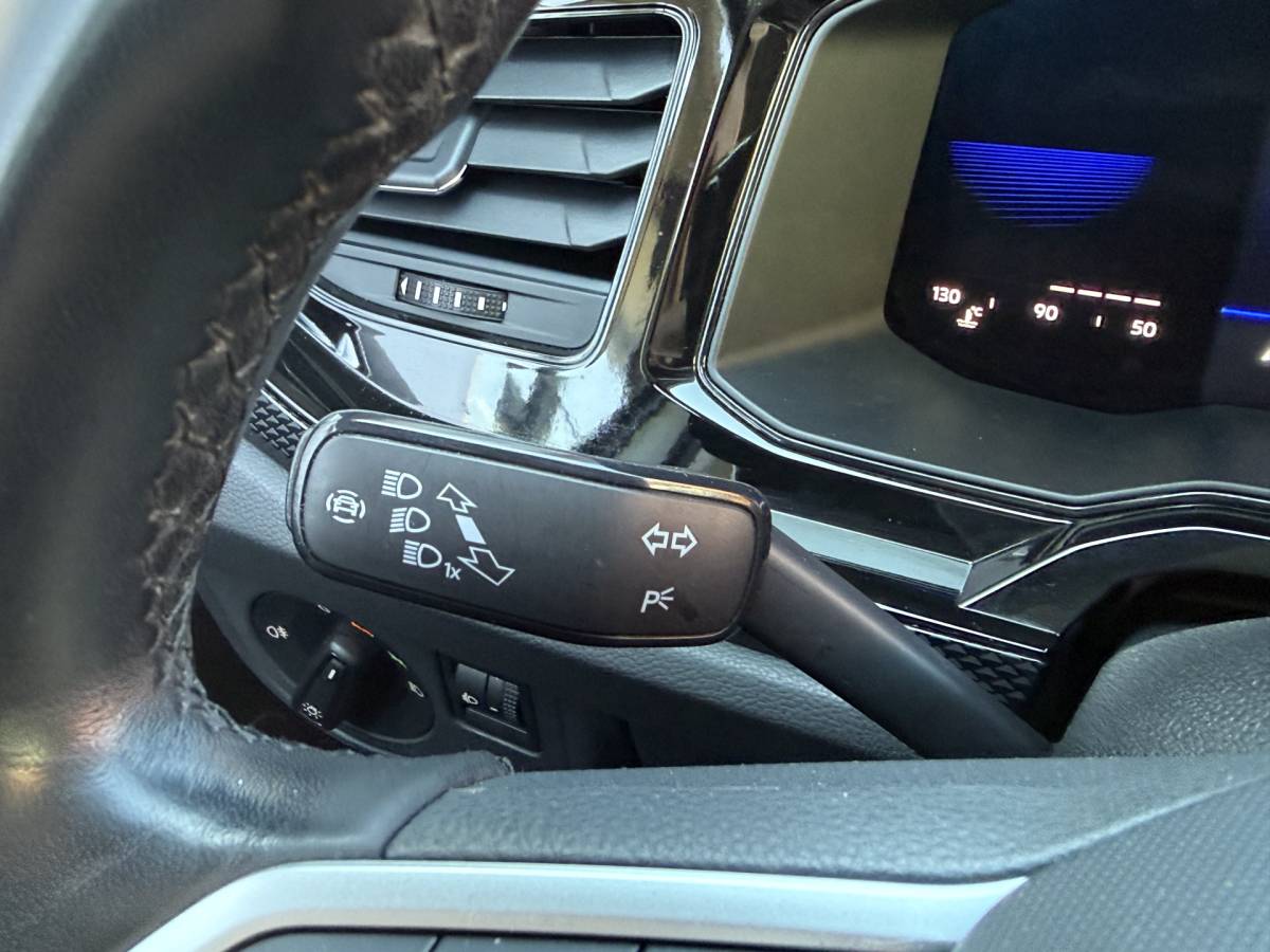 Volkswagen Taigo Volkswagen Taigo BWJ 2022 1.0 96 PK TSI Life CARPLAY + ANDROID  | DRAADLOOS TEL. LADER | ADAPTIVE CRUISE | FULL LED | NAVI | AIRCO  | LMV | PDC |  BEKENDE OH HISTORIE |