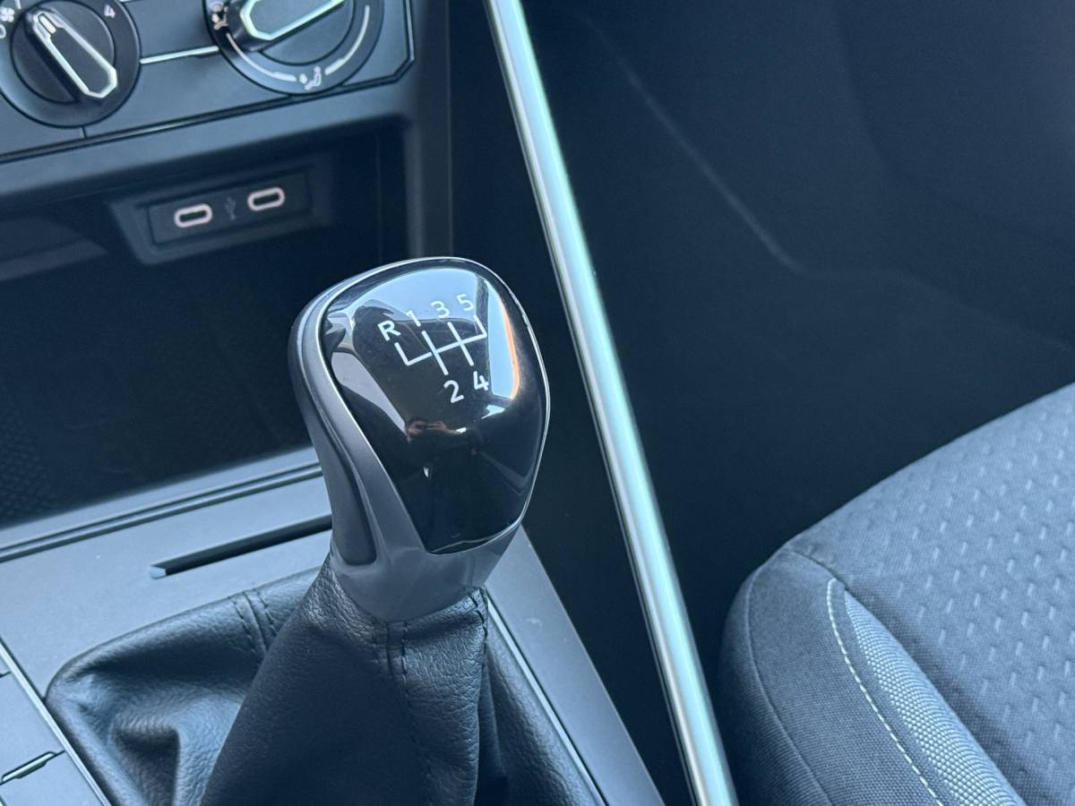 Volkswagen Taigo Volkswagen Taigo BWJ 2022 1.0 96 PK TSI Life CARPLAY + ANDROID  | DRAADLOOS TEL. LADER | ADAPTIVE CRUISE | FULL LED | NAVI | AIRCO  | LMV | PDC |  BEKENDE OH HISTORIE |