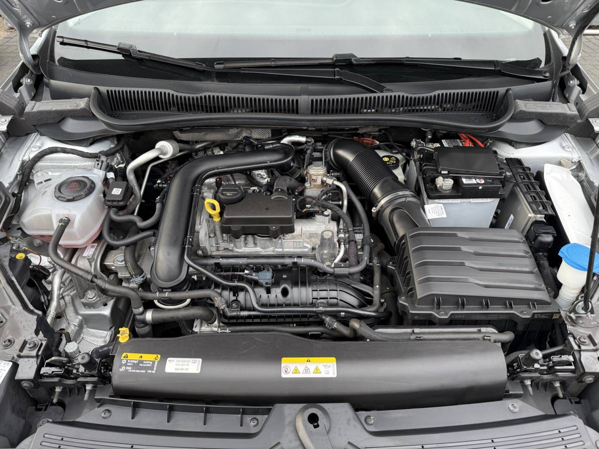 Volkswagen Taigo Volkswagen Taigo BWJ 2022 1.0 96 PK TSI Life CARPLAY + ANDROID  | DRAADLOOS TEL. LADER | ADAPTIVE CRUISE | FULL LED | NAVI | AIRCO  | LMV | PDC |  BEKENDE OH HISTORIE |